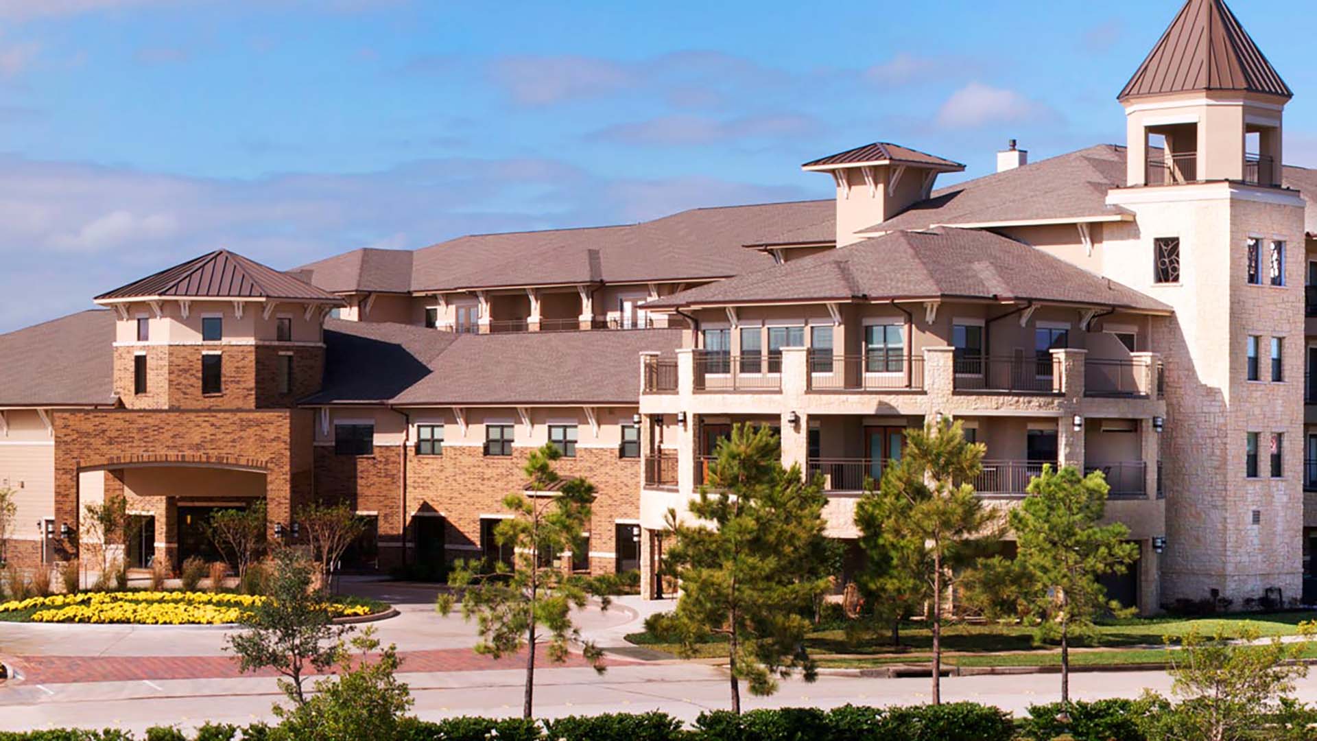 Senior Living Photos in Katy, TX | Atria Cinco Ranch