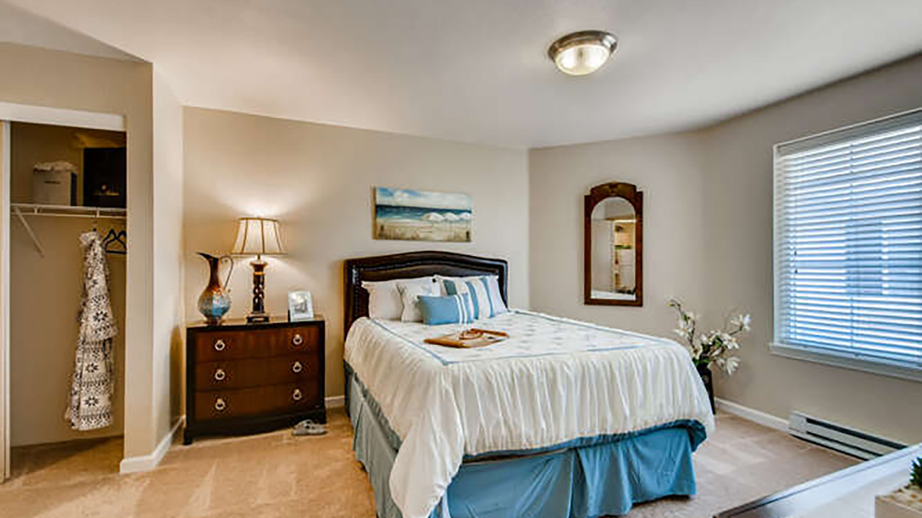 senior-apartments-in-flower-mound-tx-holiday-pinewood-hills