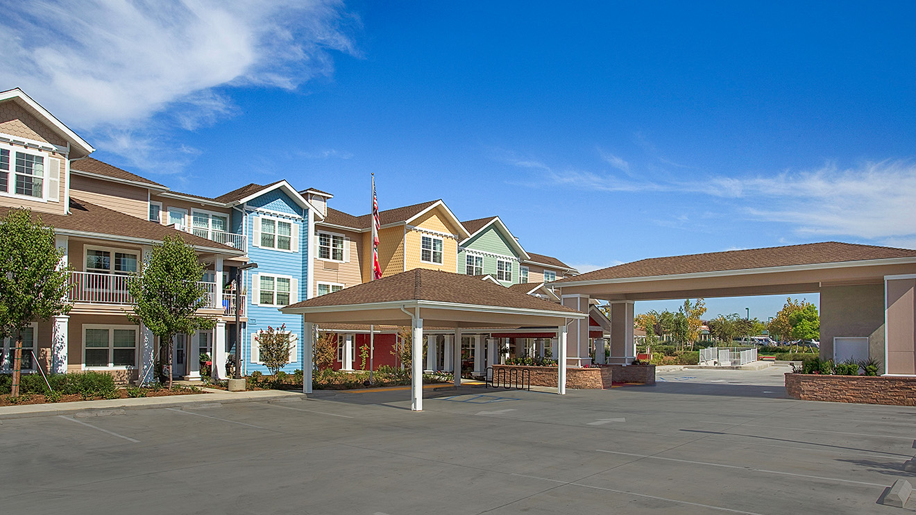 Senior Apartments Temecula, CA Holiday Chateau at Harveston