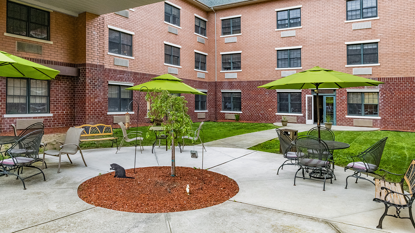 courtyard and patio seating