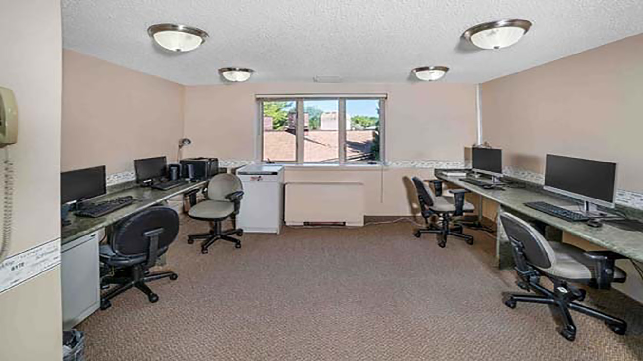 Senior Apartments Frankenmuth, MI Holiday Winter Village